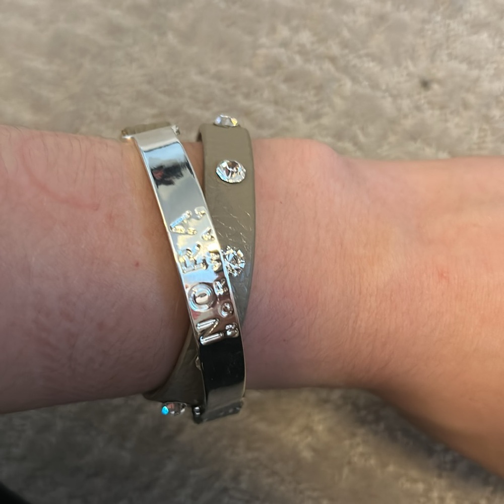 Tan leather/rhinestone bracelet